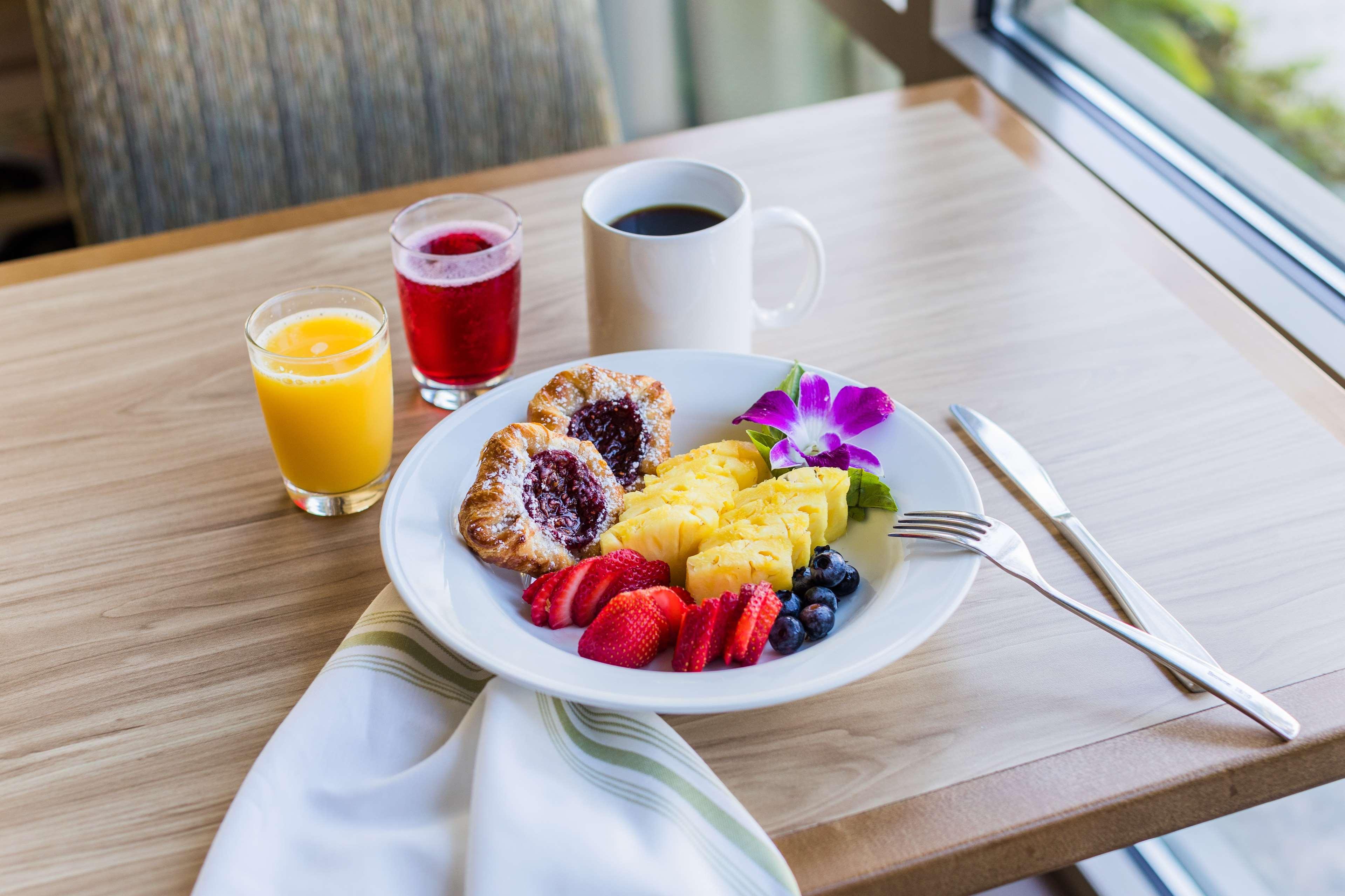 Embassy Suites By Hilton Oahu Kapolei - Free Breakfast Exterior photo