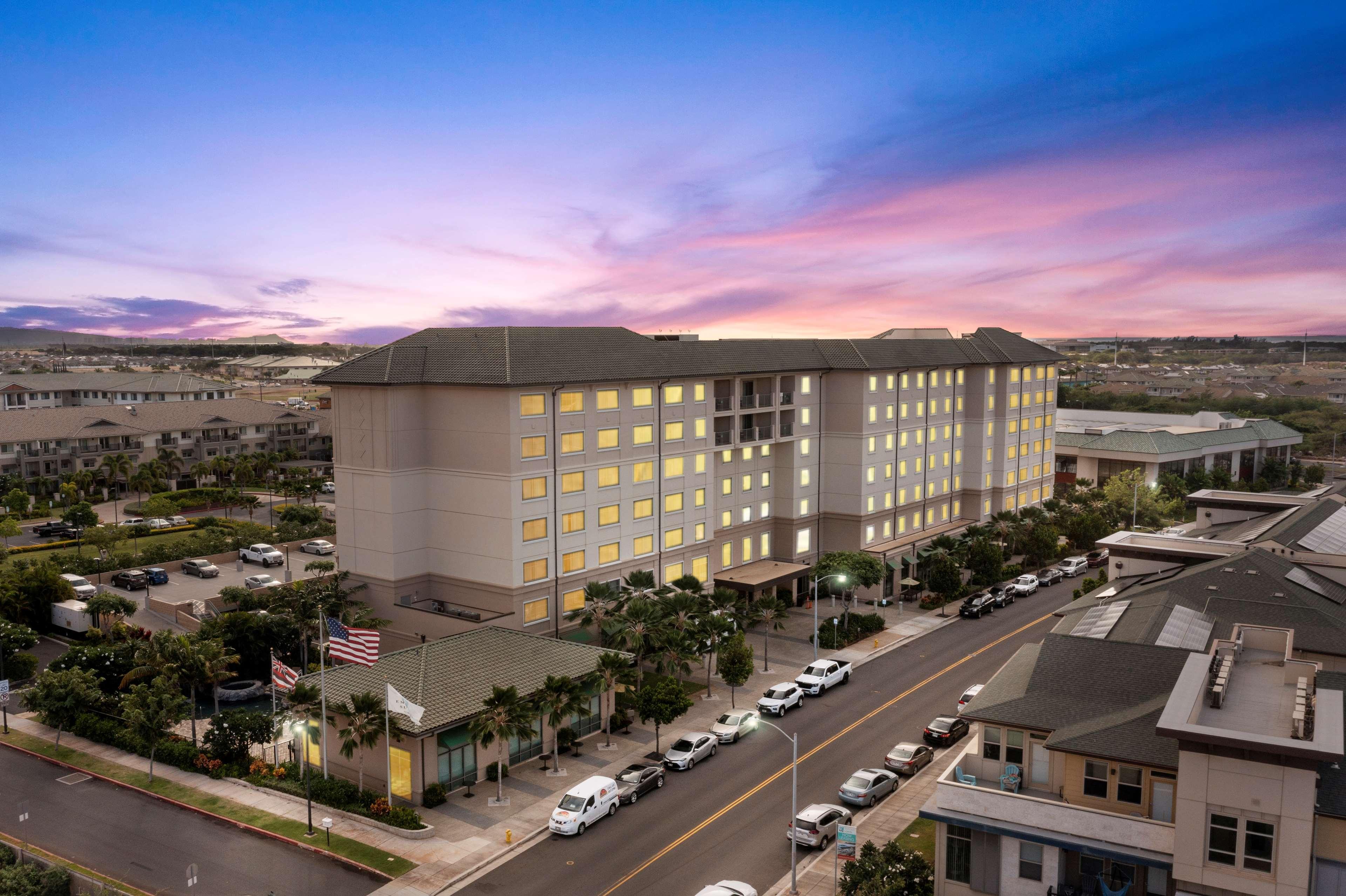 Embassy Suites By Hilton Oahu Kapolei - Free Breakfast Exterior photo